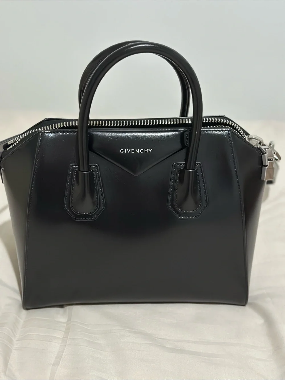 Givenchy Black Leather Small Antigona Satchel with Detachable Strap